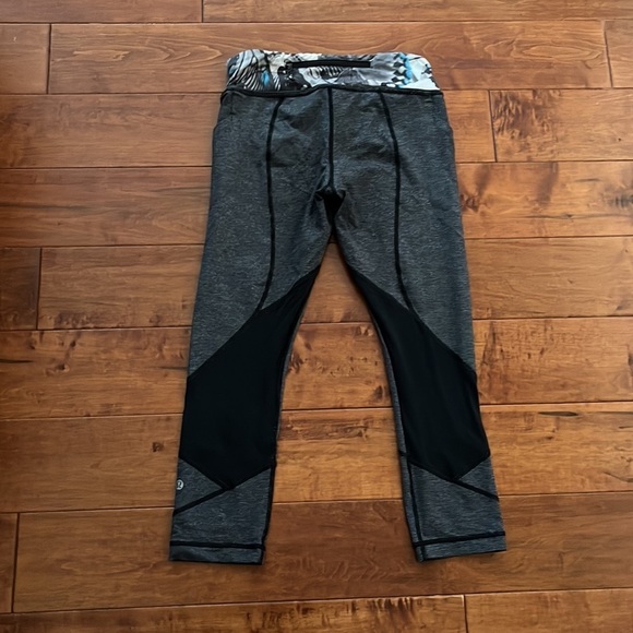 Women Lululemon Cropped Leggings Size 6 Gray - Picture 13 of 13